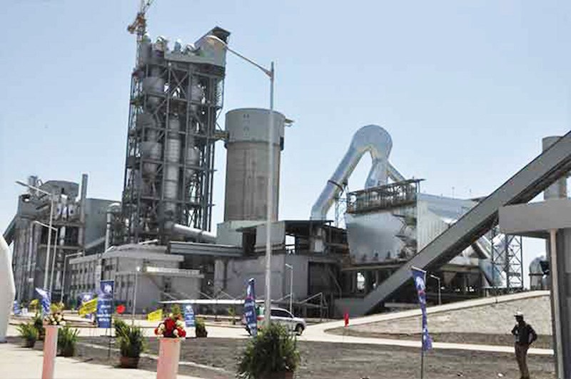 In a new move designed to reduce price and ease logistics inherent in the purchase of its products, the management of Dangote Cement Plc has signed a research pact with  Armorsil to improve it's construction & waterproofing solutions.  The pilot scheme is to add Lagos and Port Harcourt to our corporate experience, series of studies have been undertaken by specialists.